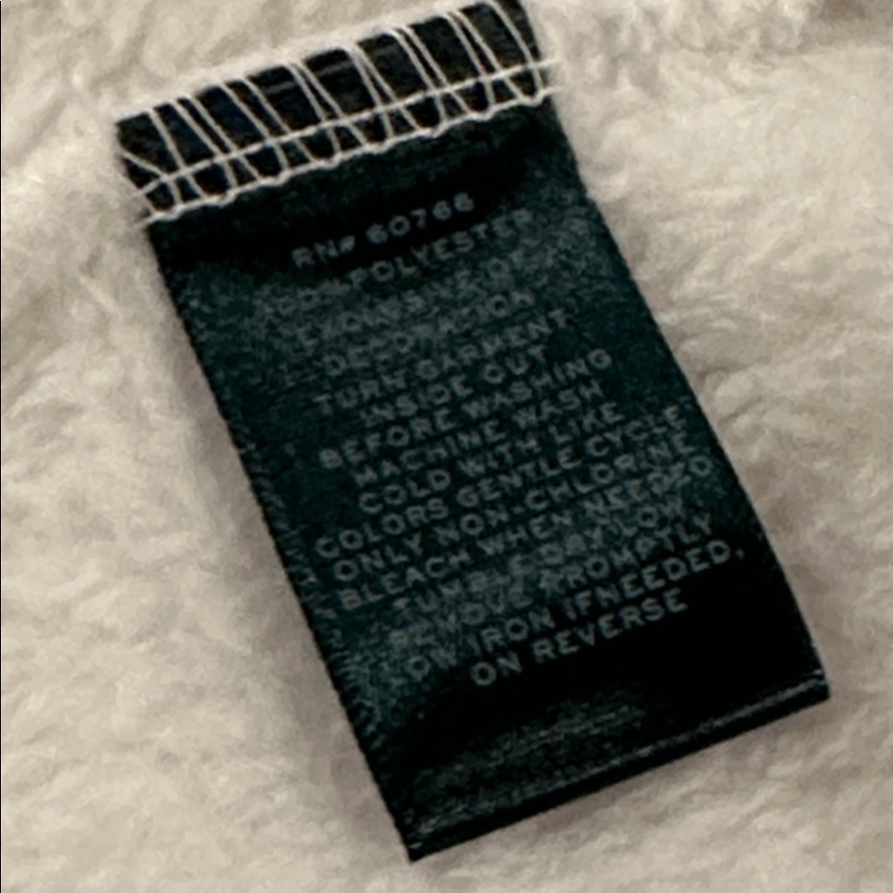 Lauren Ralph Lauren Soft plush White bath robe Small - Picture 4 of 4